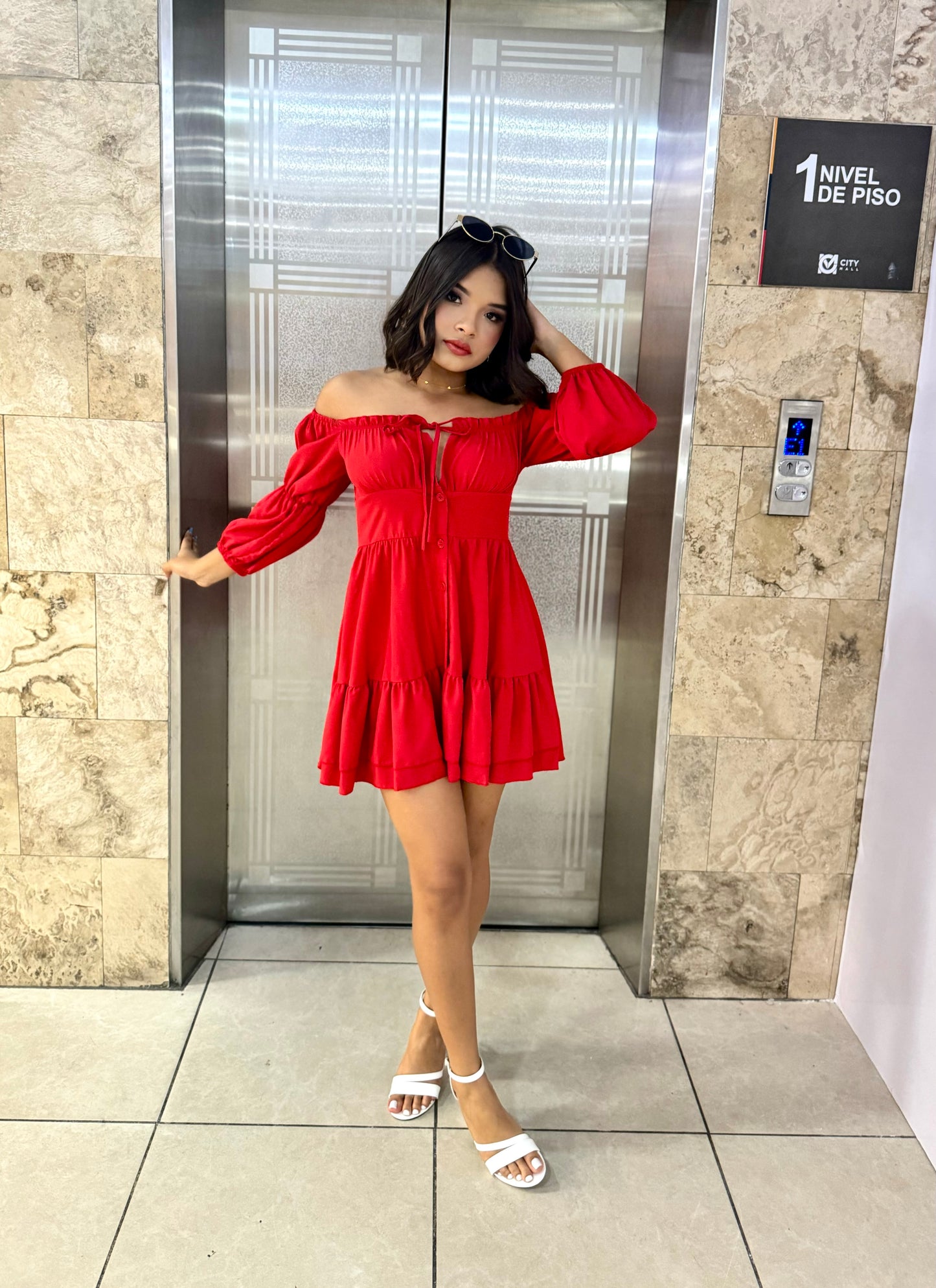 VESTIDO PRINCESA BOTÓN