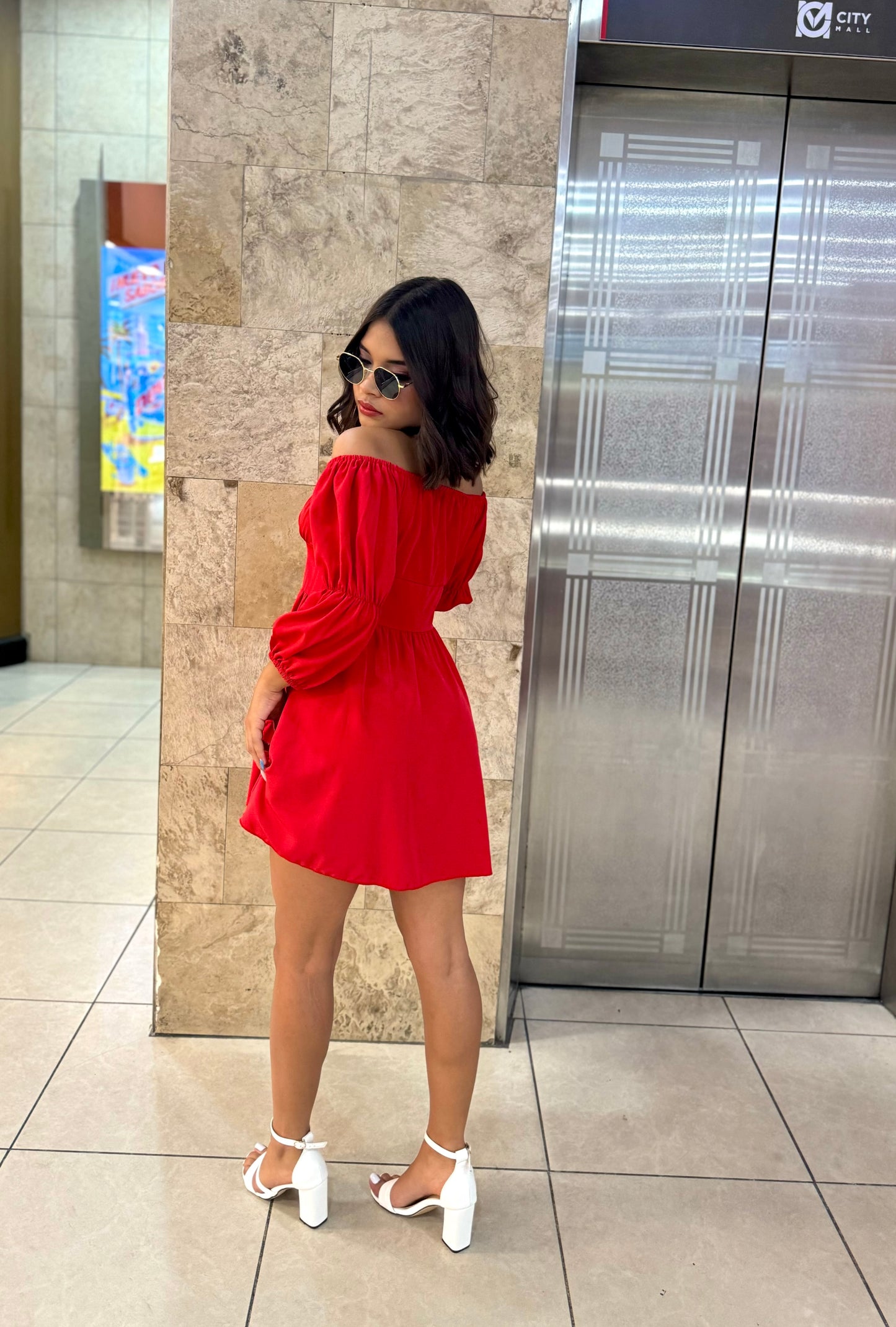 VESTIDO PRINCESA BOTÓN