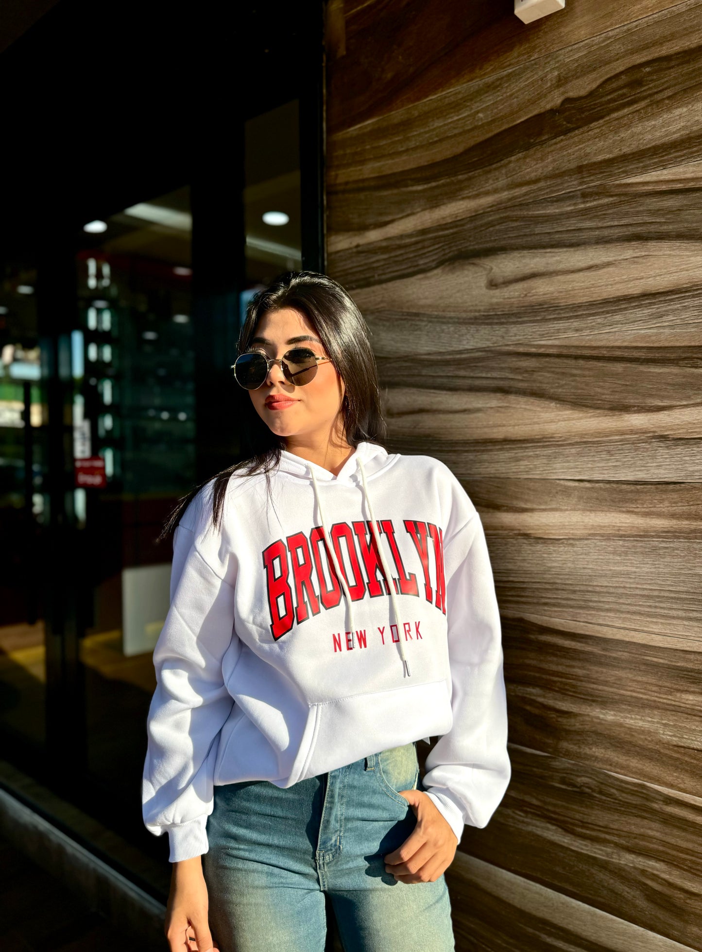 SUDADERA CON CAPUCHA