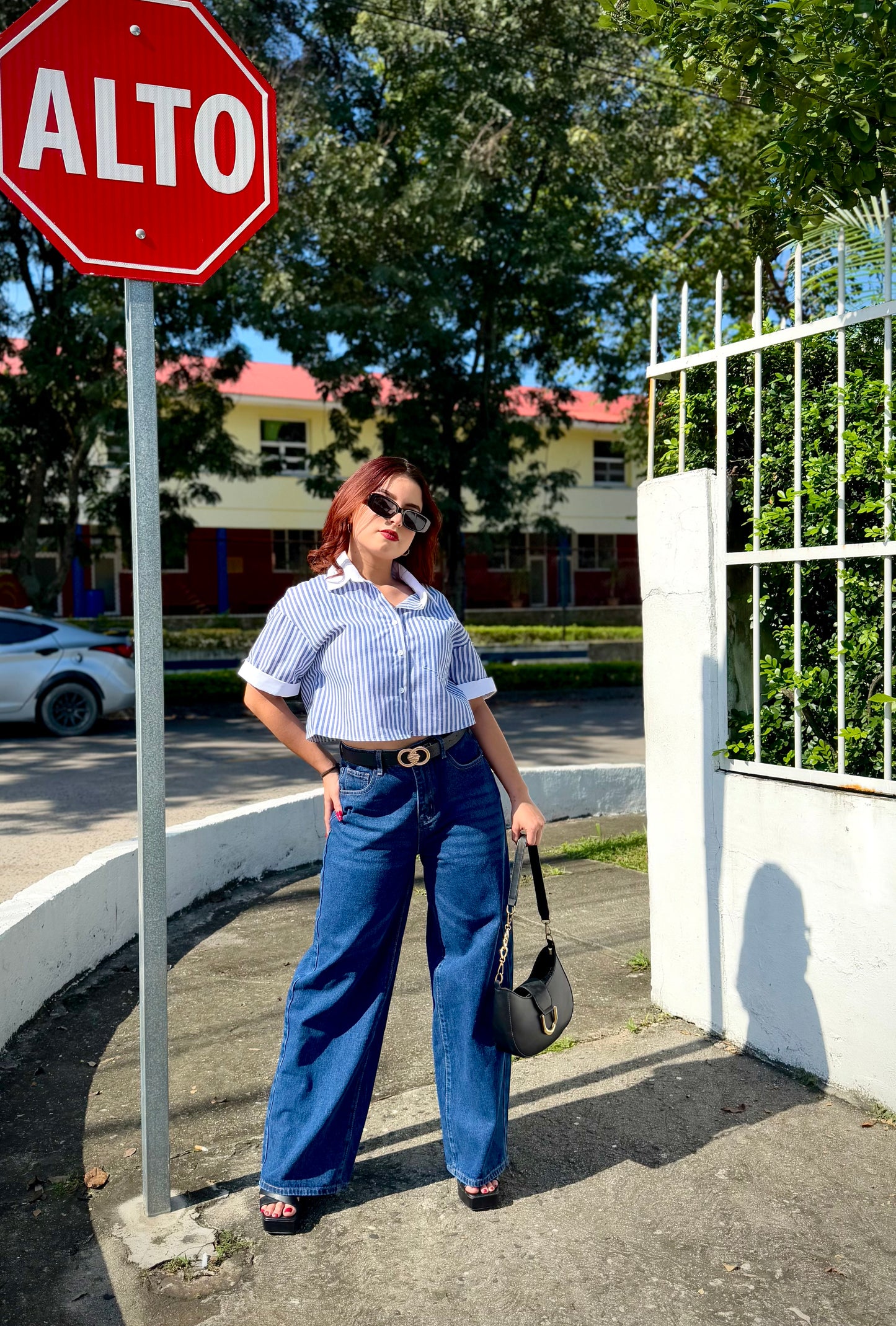 MOM JEANS PIERNA ANCHA