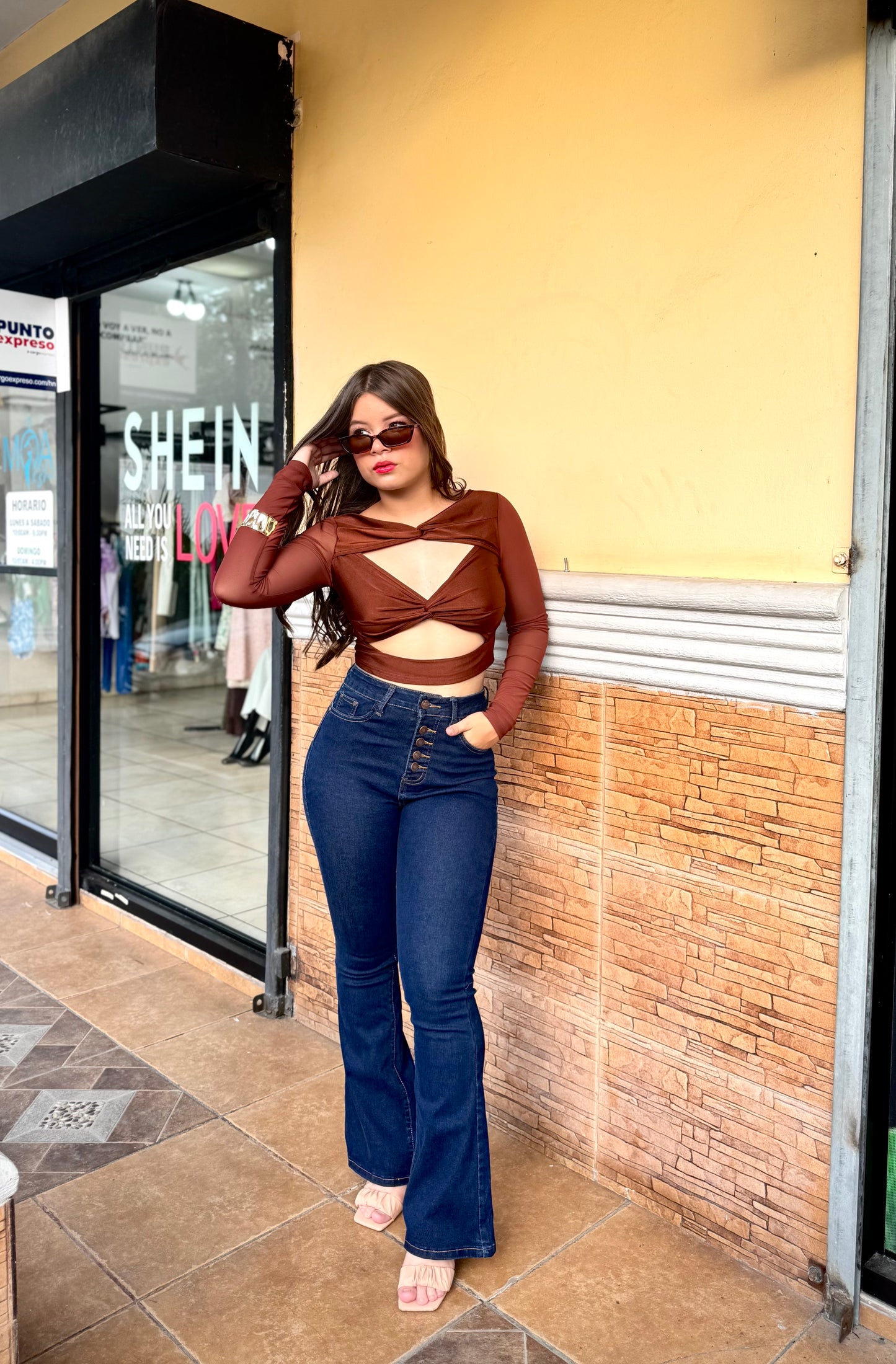 JEANS CAMPANA BOTON