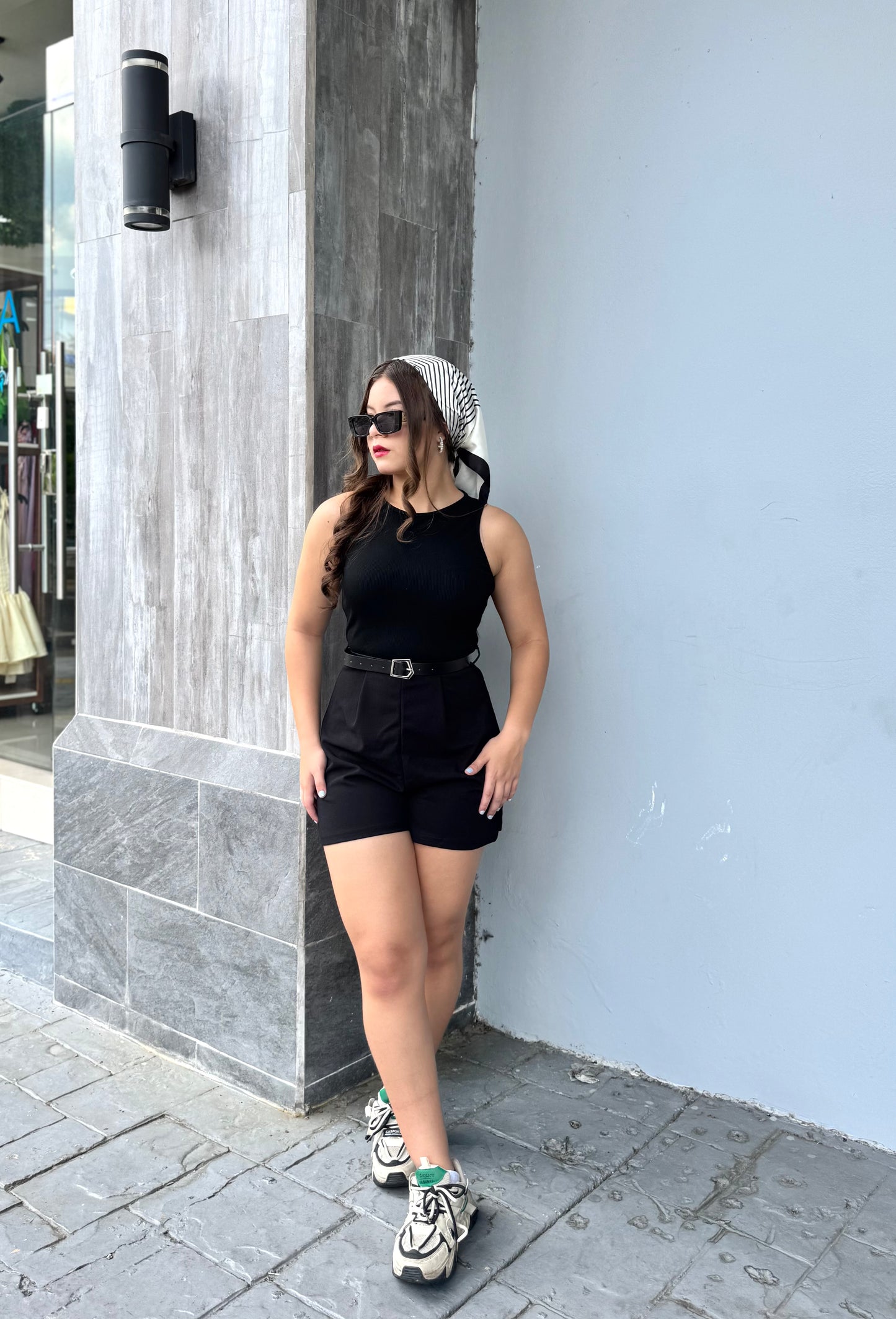 MONO CASUAL CON CINTURÓN