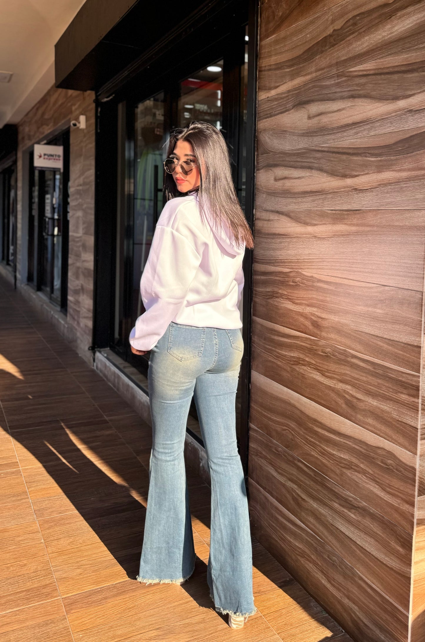 SUDADERA CON CAPUCHA