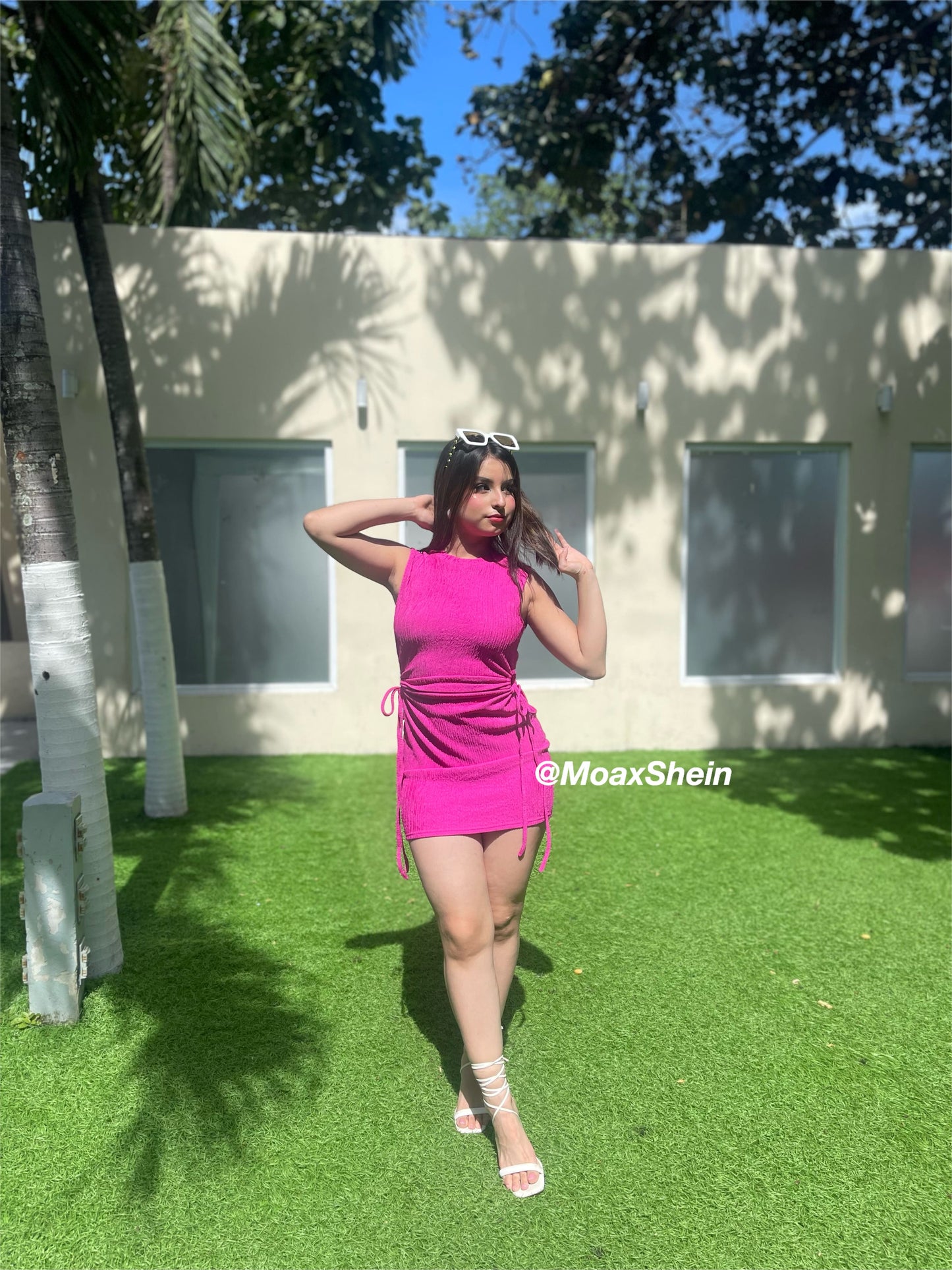 VESTIDO FRUNCIDO COSTADO