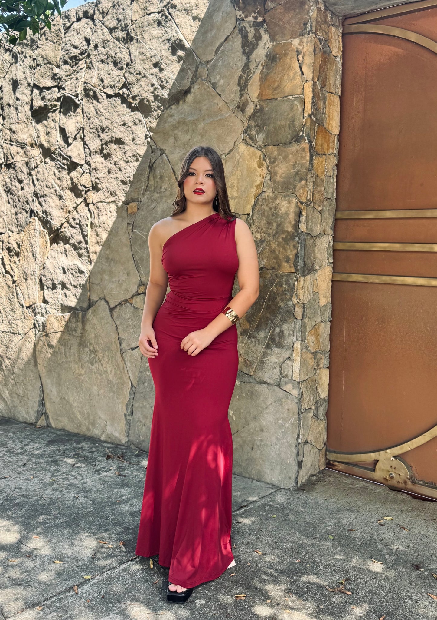 VESTIDO AMARRE EN LA ESPALDA