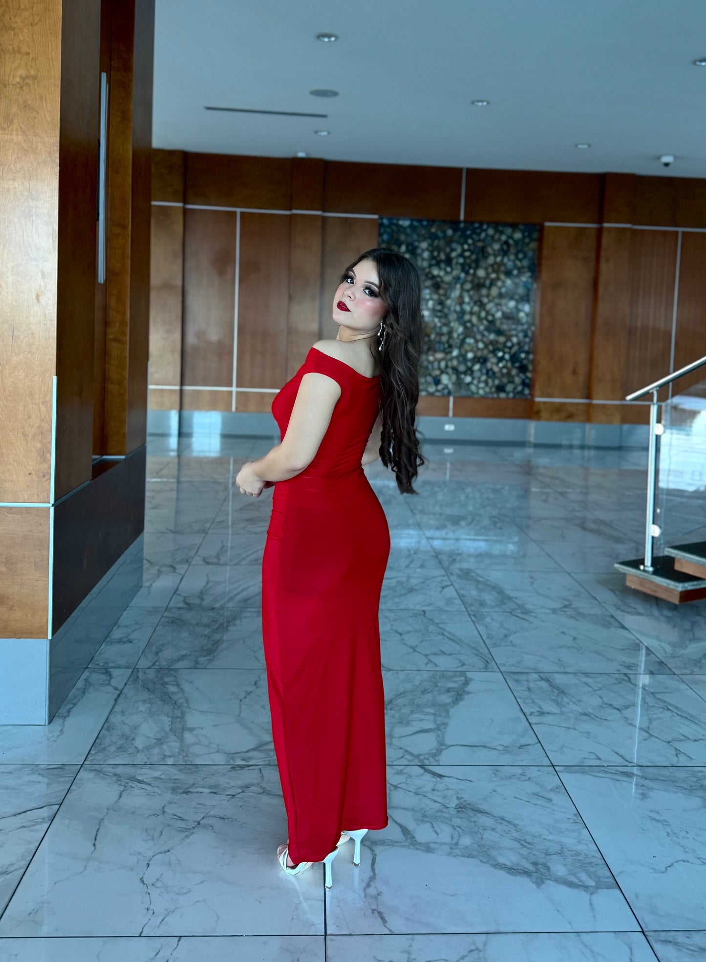 VESTIDO ASIMÉTRICO GALA