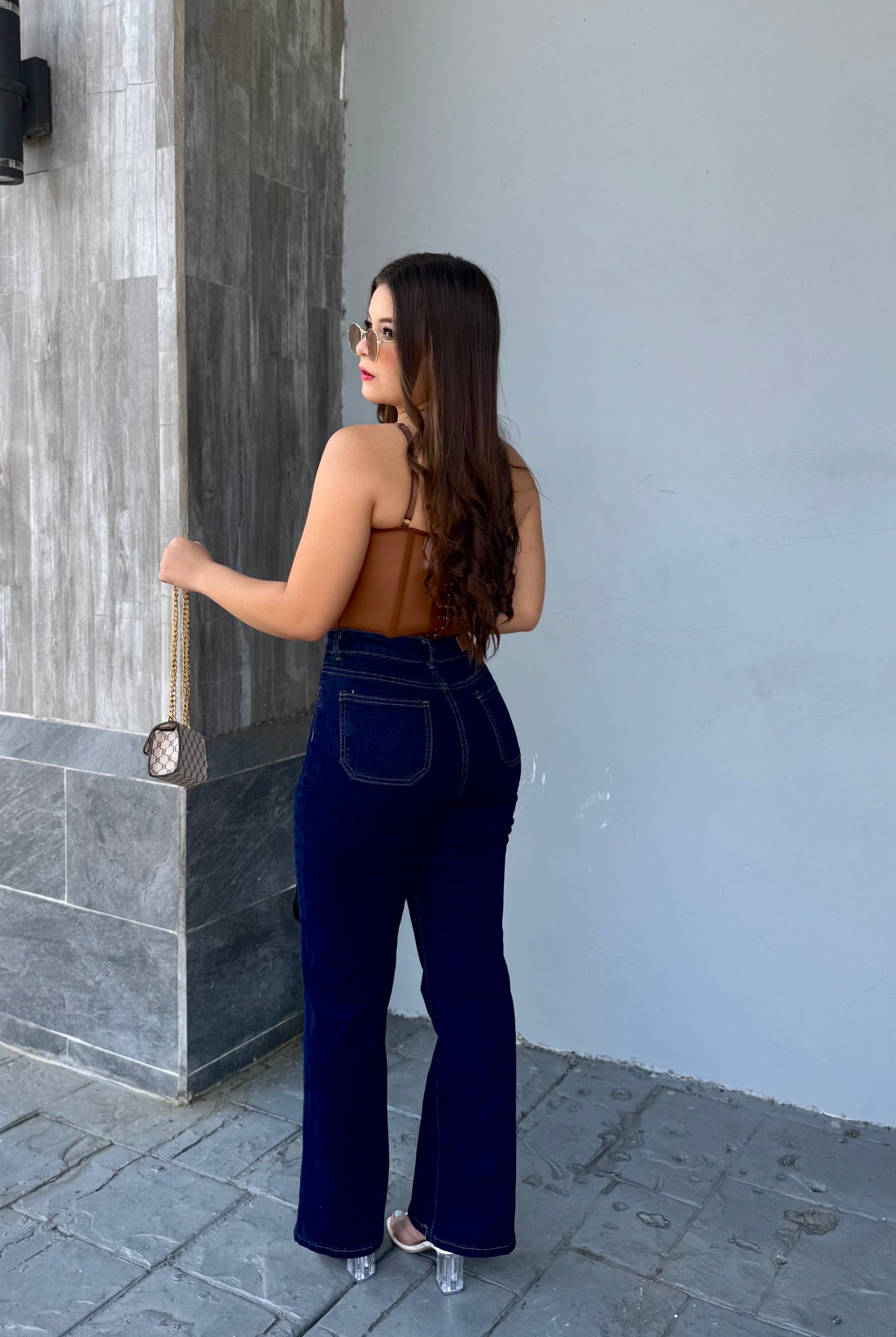 CORSÉ VARILLA SM