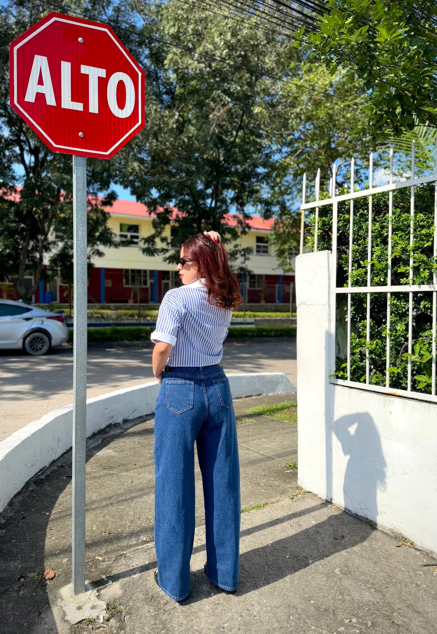 MOM JEANS PIERNA ANCHA