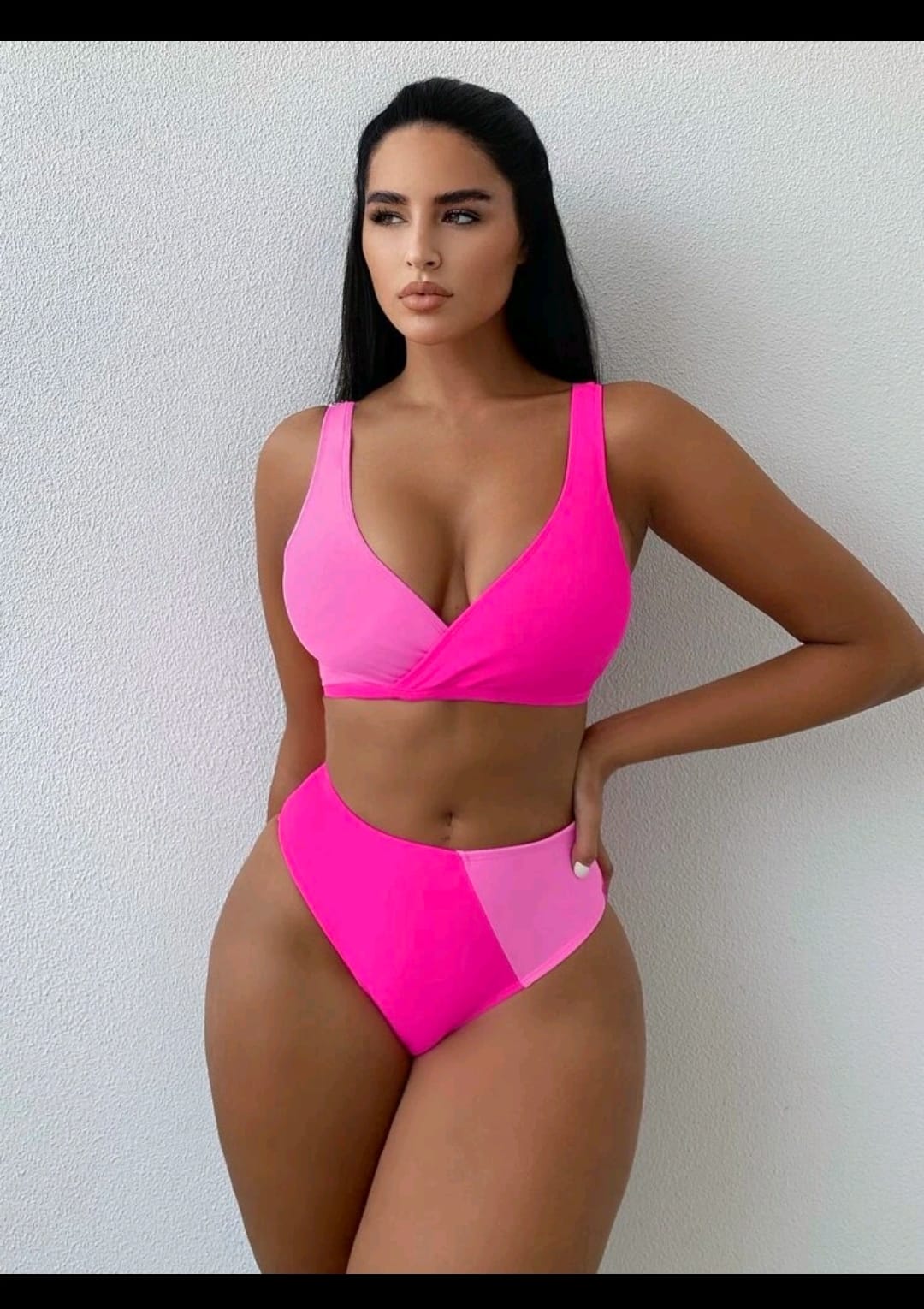 TRAJE DE BAÑO DOS PIEZAS