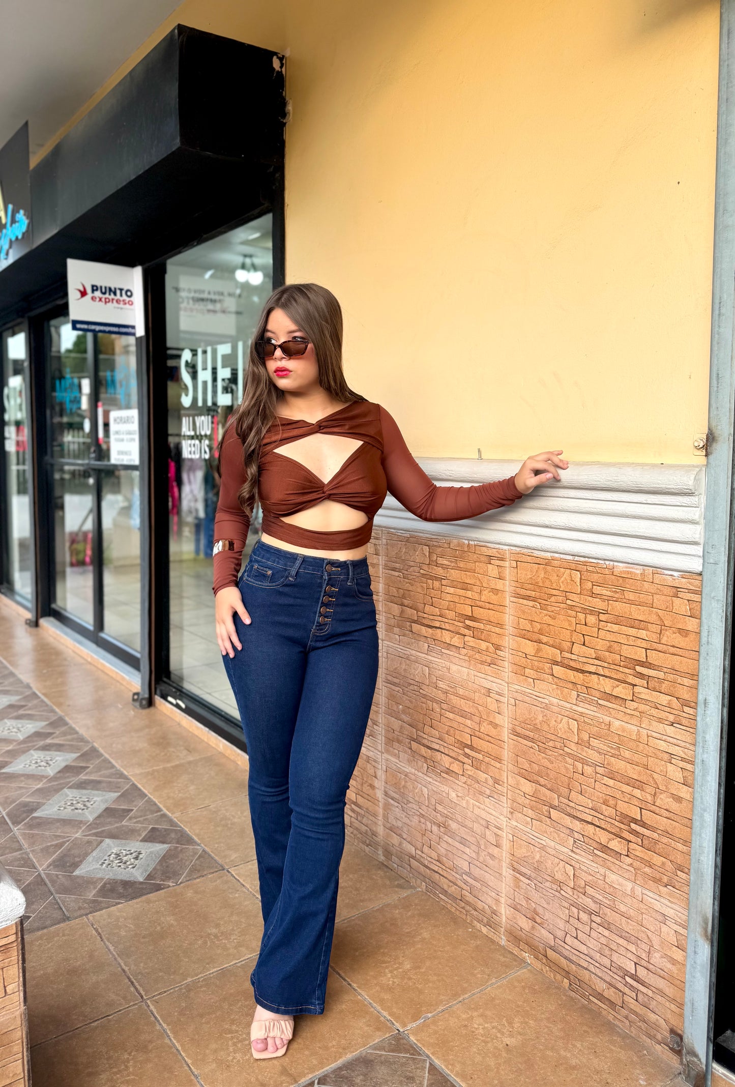 JEANS CAMPANA BOTON