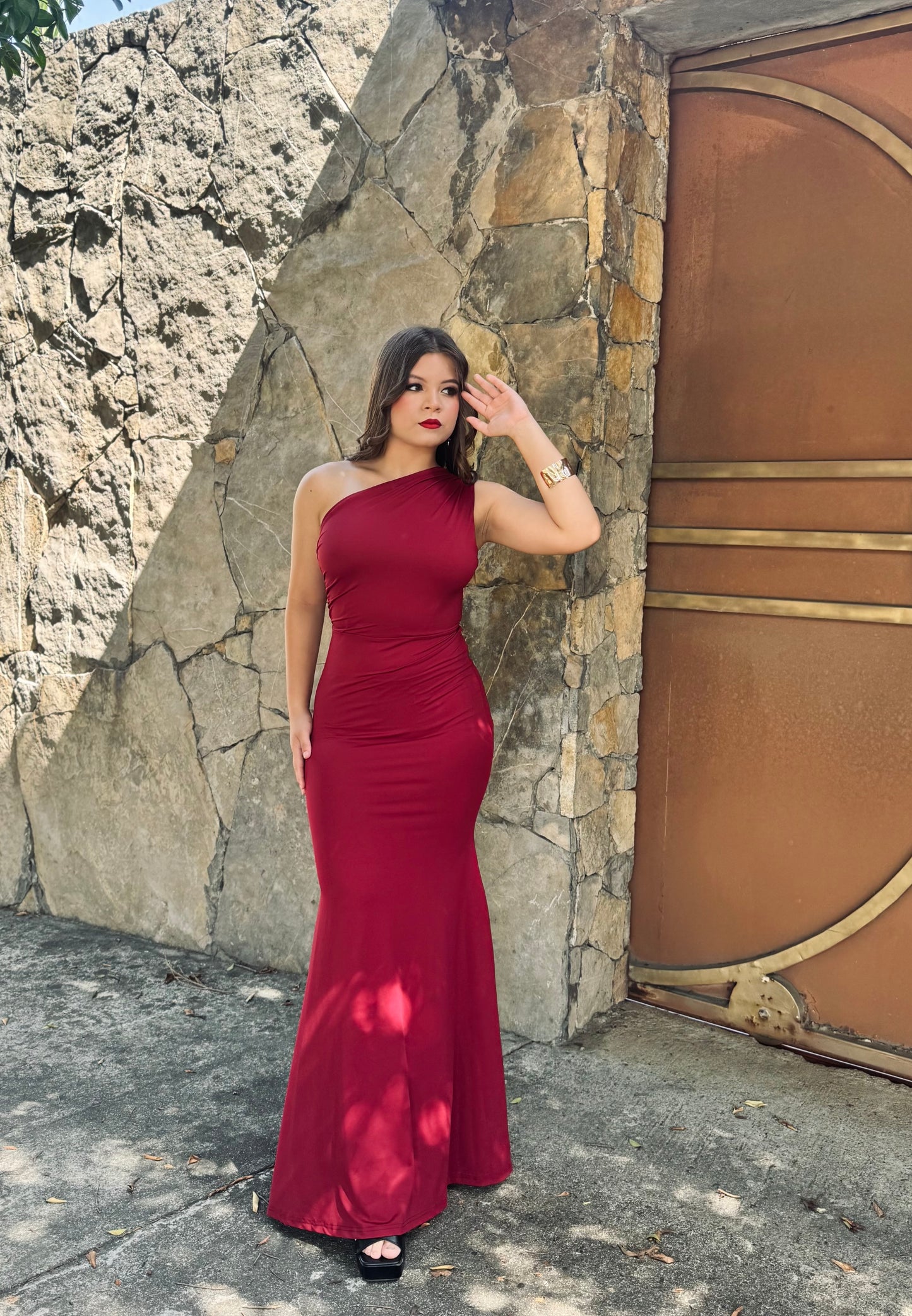 VESTIDO AMARRE EN LA ESPALDA