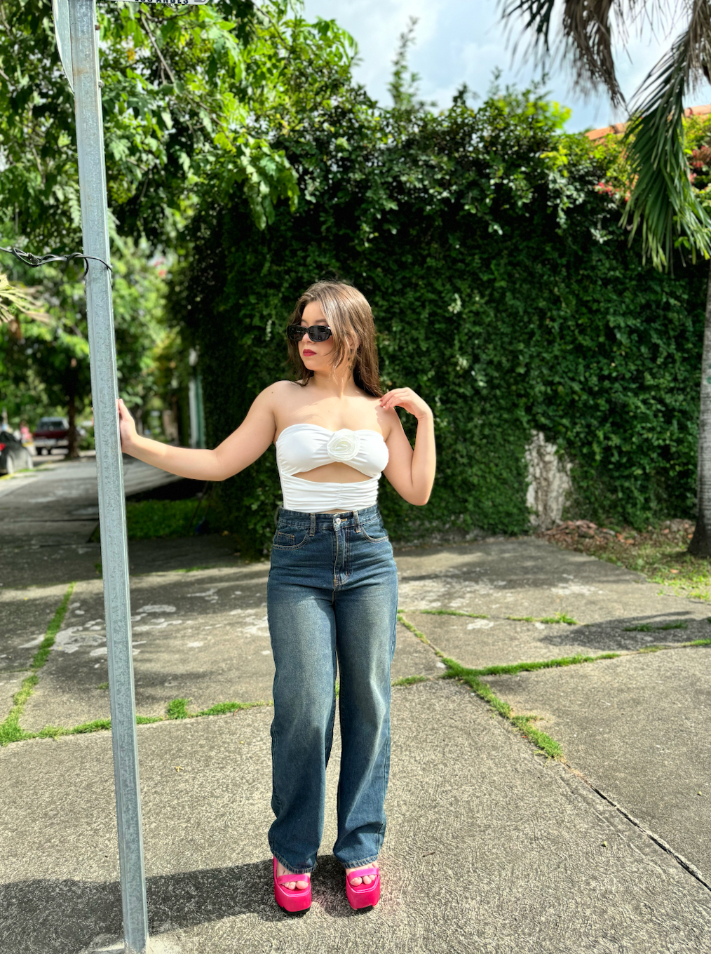 MOM JEANS DESCOLORADOS