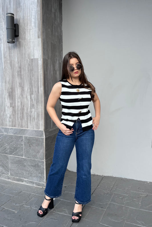 BLUSA BOTÓN METAL