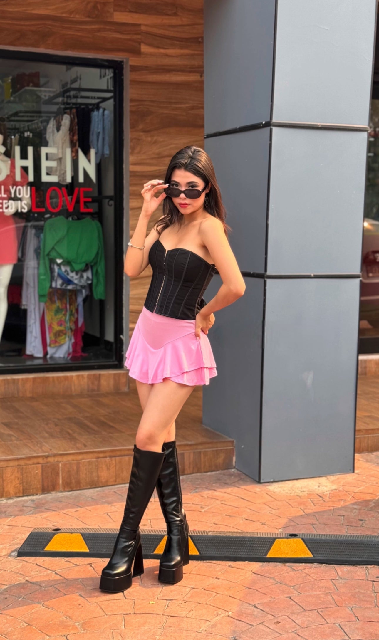 FALDA SHORT VUELO