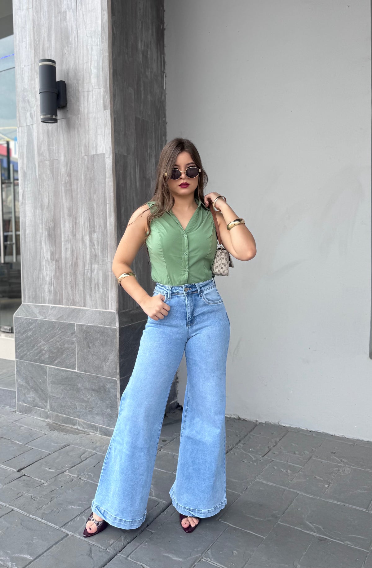 BLUSA BOTÓN CUELLO SM