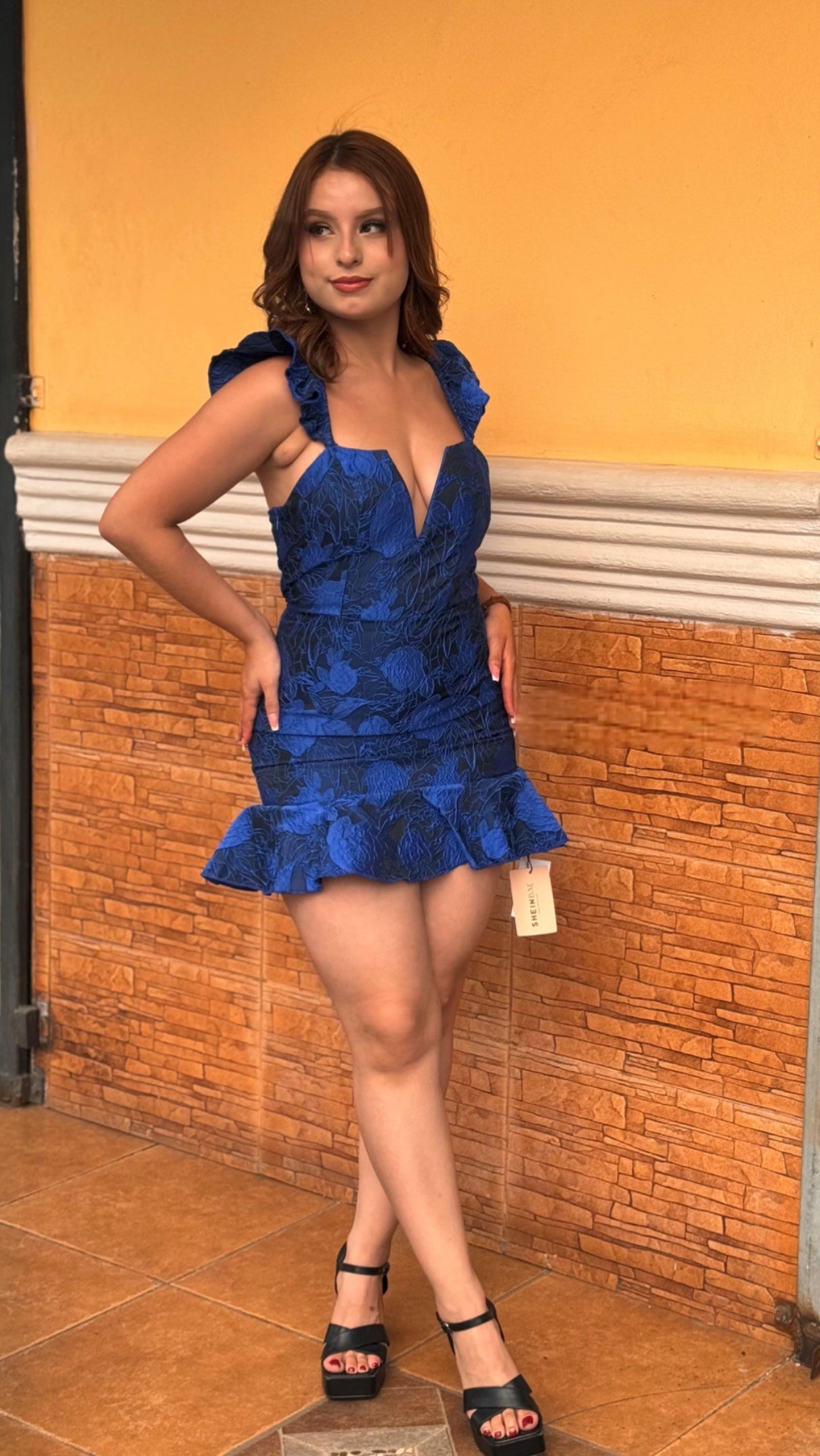 VESTIDO ESTILO BORDADO