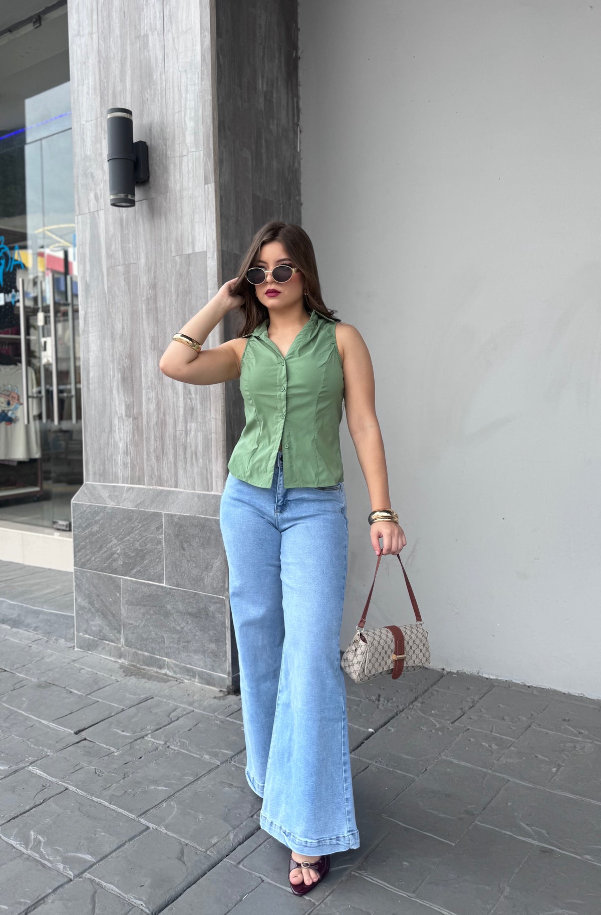 BLUSA BOTÓN CUELLO SM