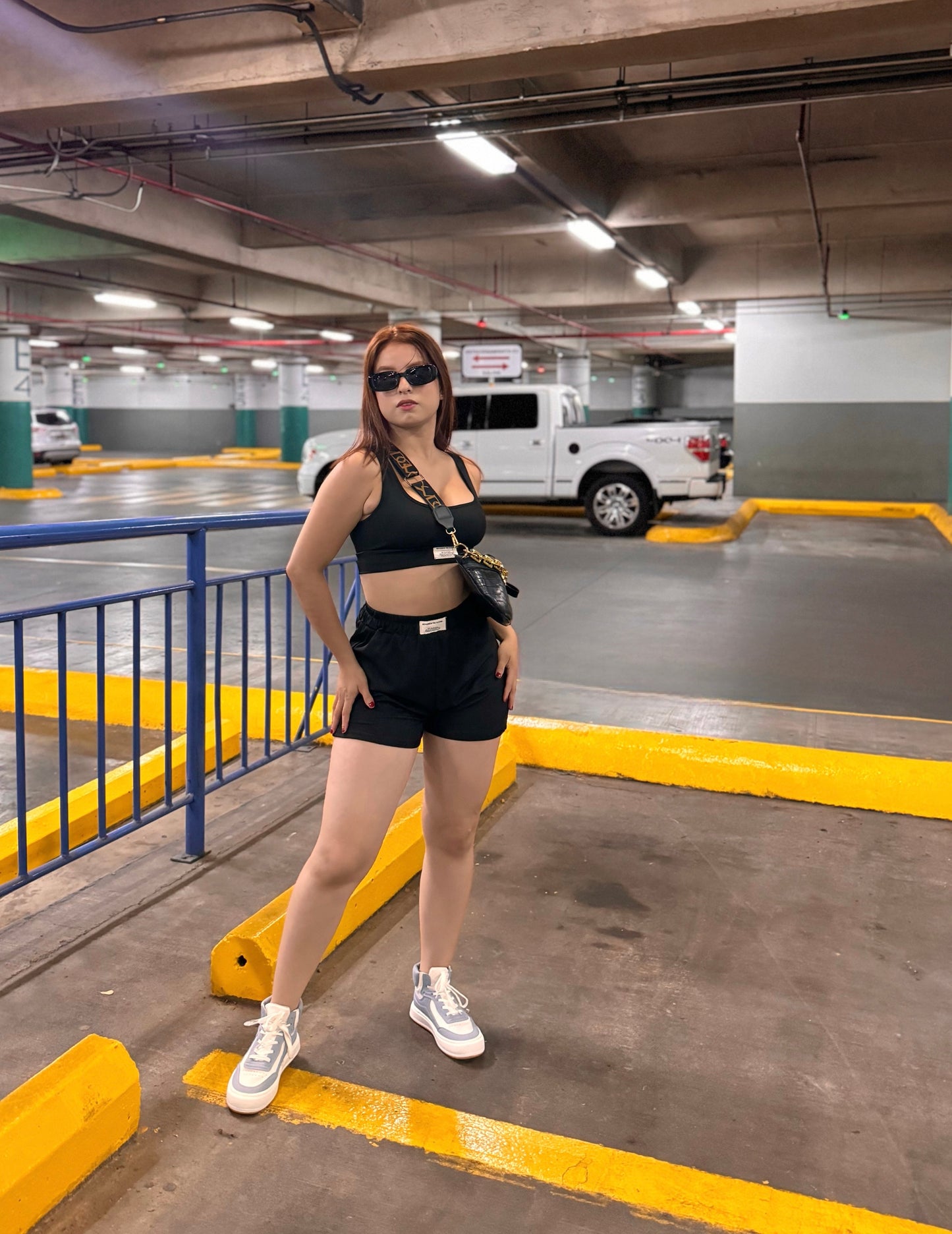 CONJUNTO DEPORTIVO NEGRO