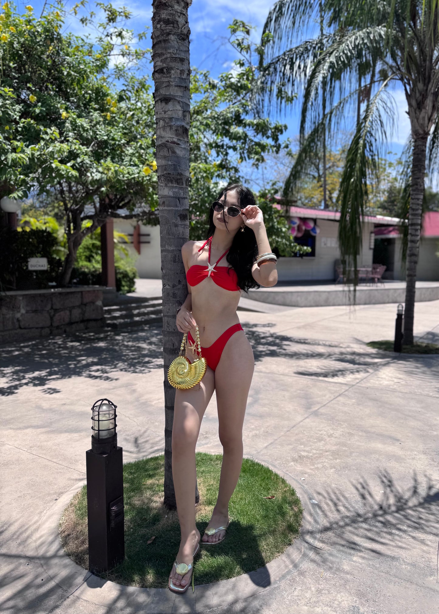 TRAJE DE BAÑO DOS PIEZAS