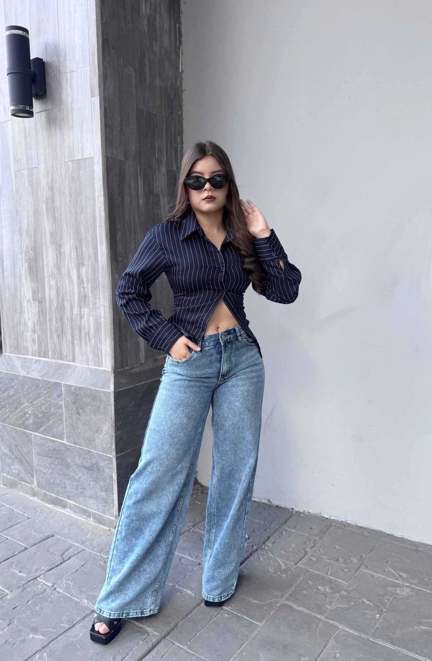 BLUSA A RAYA DE CORSÉ AMARRE