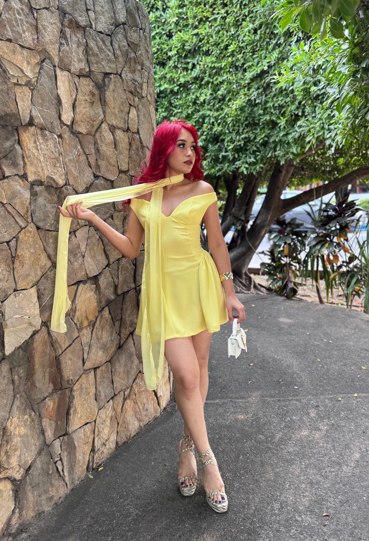 YELLOW DRESS CINTA