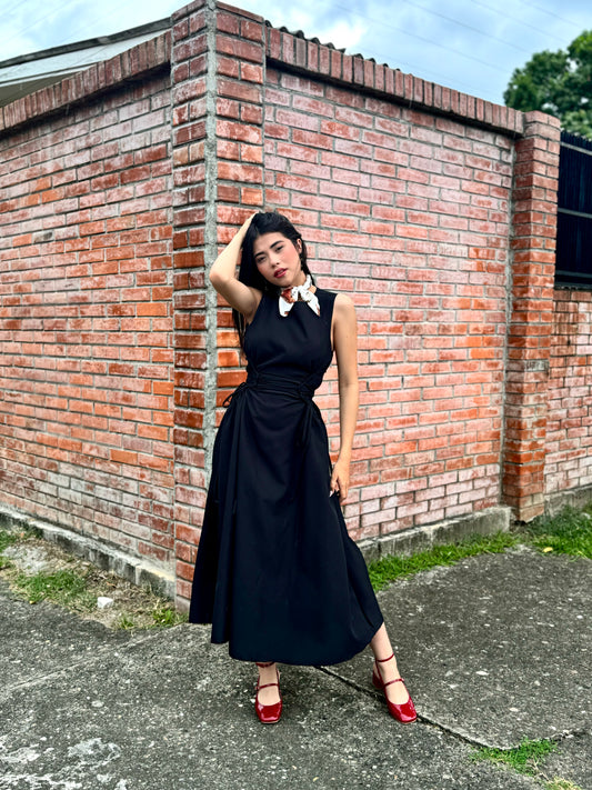 VESTIDO CORSÉ AL COSTADO