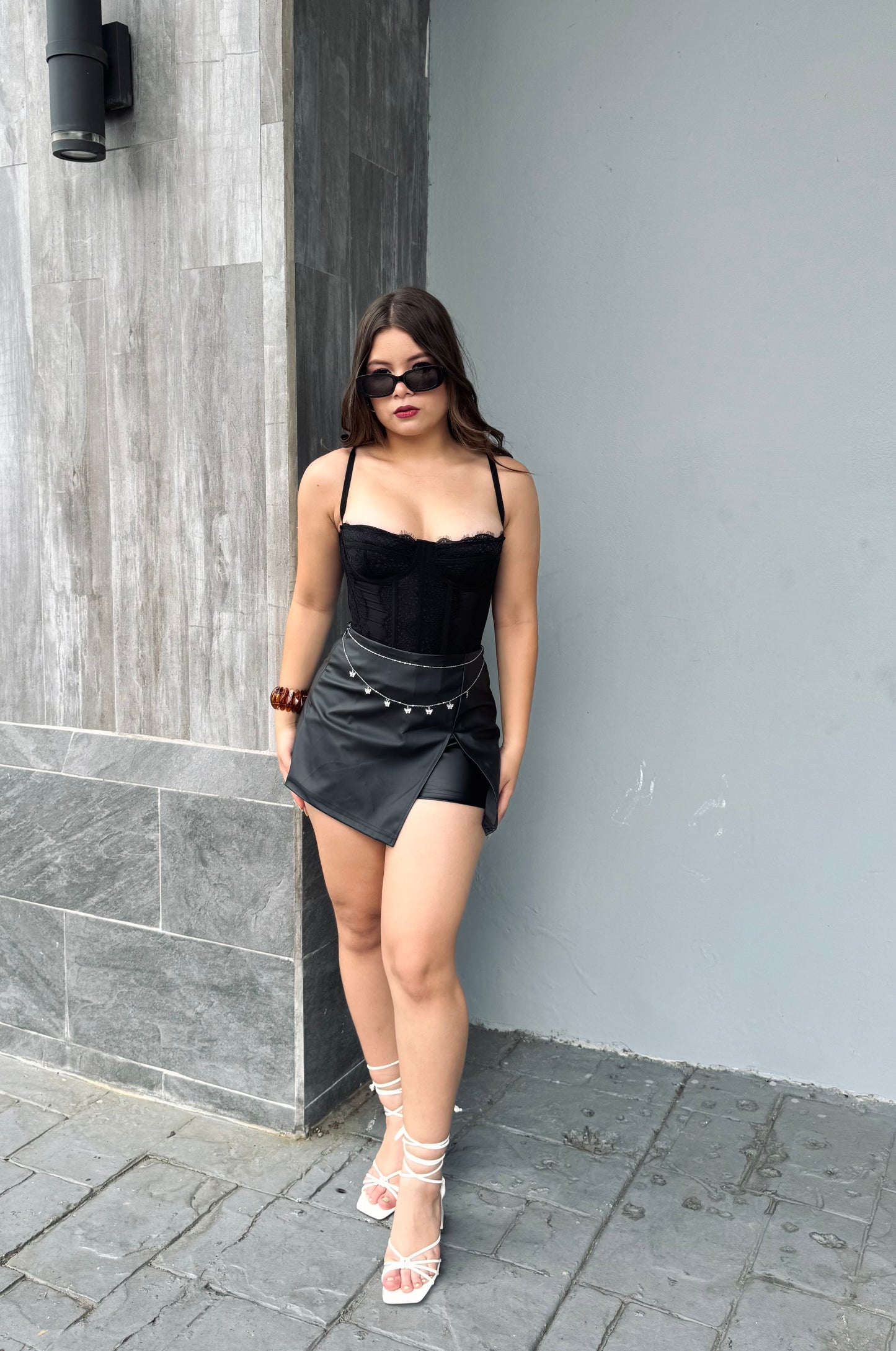 CORSÉ VARILLA SM