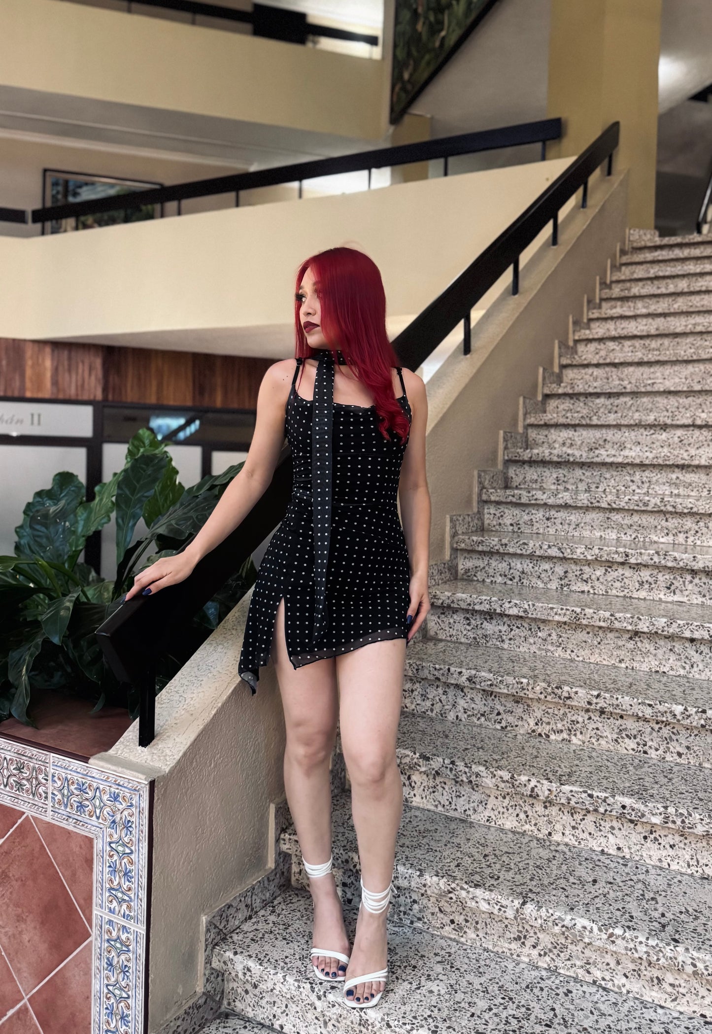 POLKA DOTS CINTA OSCURO