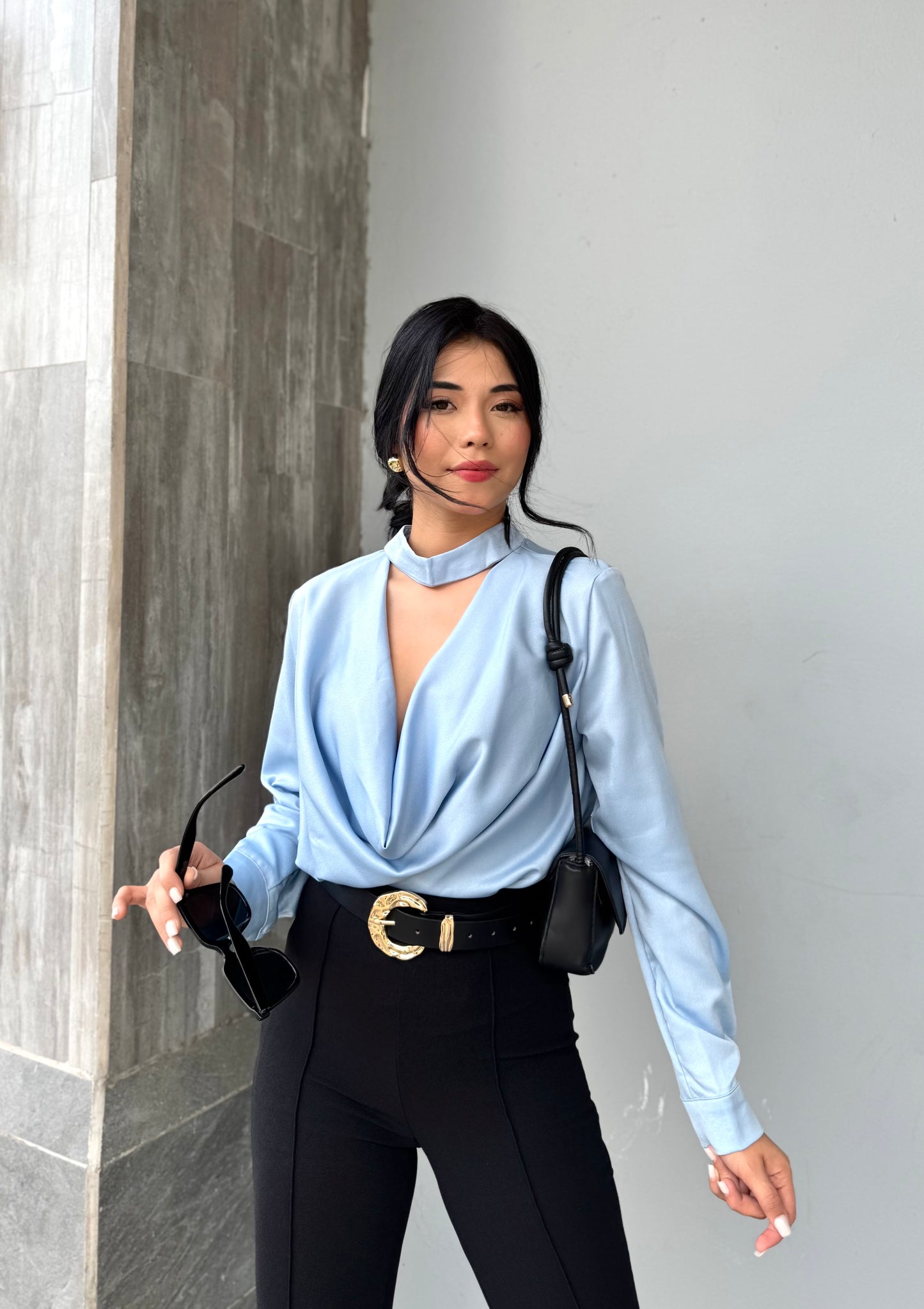 BLUSA CUELLO DE GALA