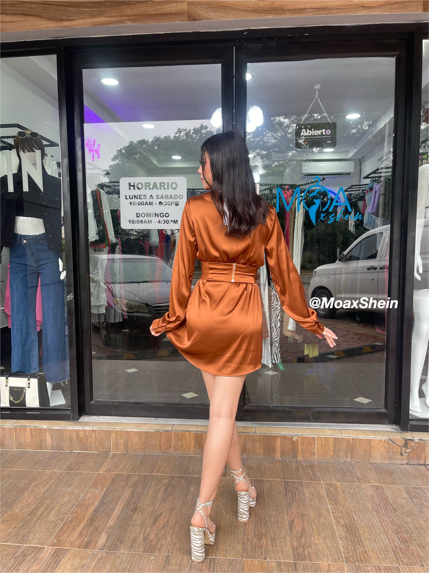 VESTIDO SEDA CORSE
