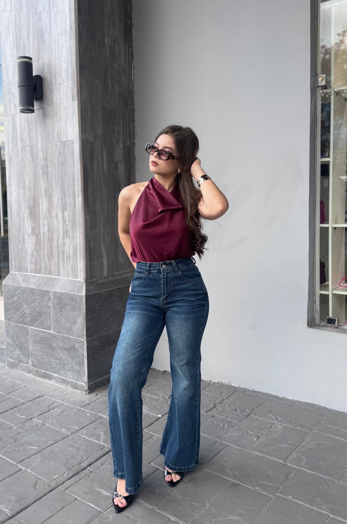 BLUSA DE SEDA CUELLO TOQUE DORADO