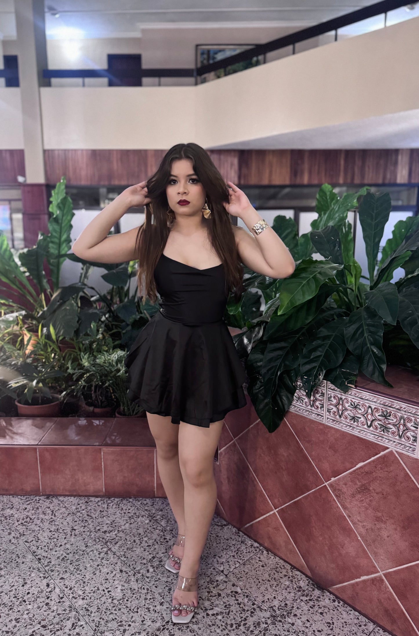 VESTIDO PRINCESA SATIN