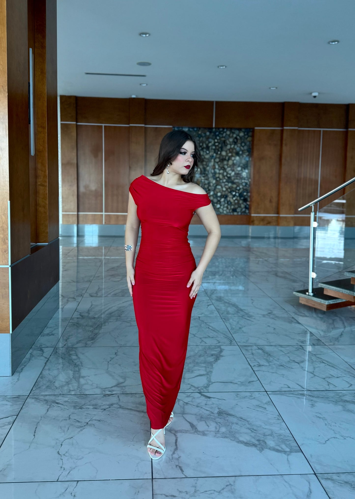 VESTIDO ASIMÉTRICO GALA