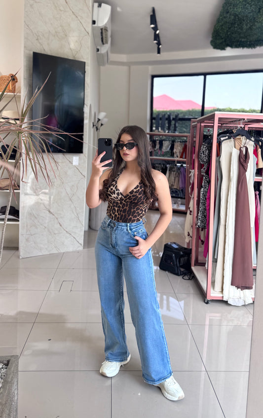 MOM JEANS DESLAVADO