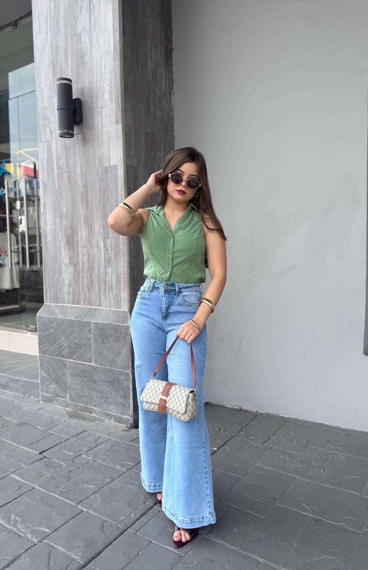BLUSA BOTÓN CUELLO SM