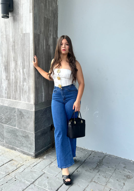 MOM JEANS PIERNA ANCHA BROCHE