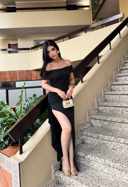 GALA REVUELO AL HOMBRO