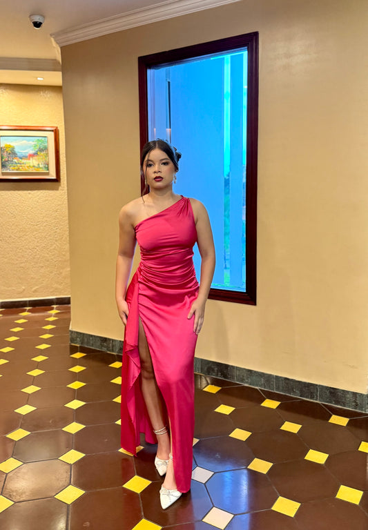 GALA SEDA REVUELO