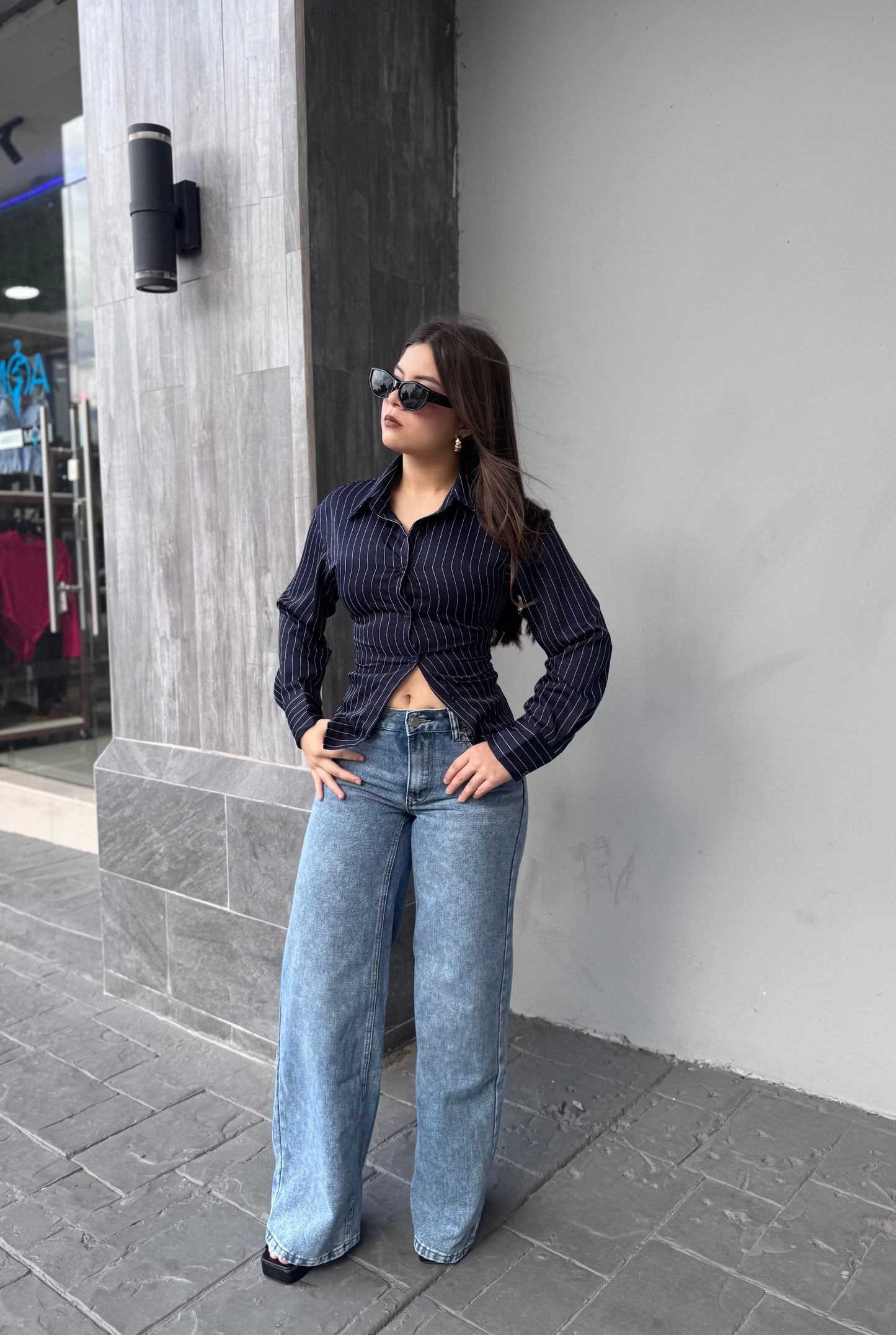 BLUSA A RAYA DE CORSÉ AMARRE