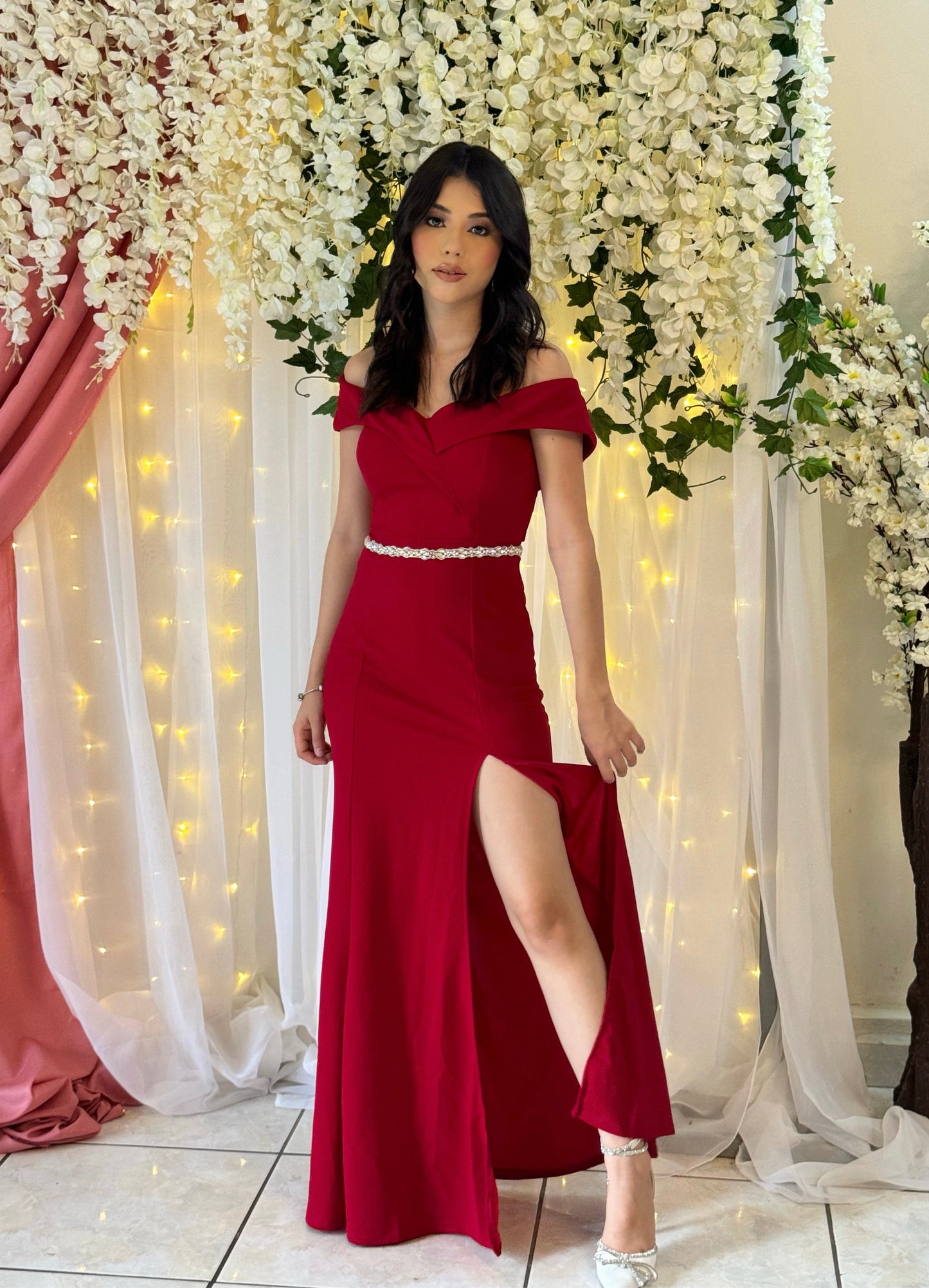 VESTIDO AL HOMBRO SIN CINTURÓN