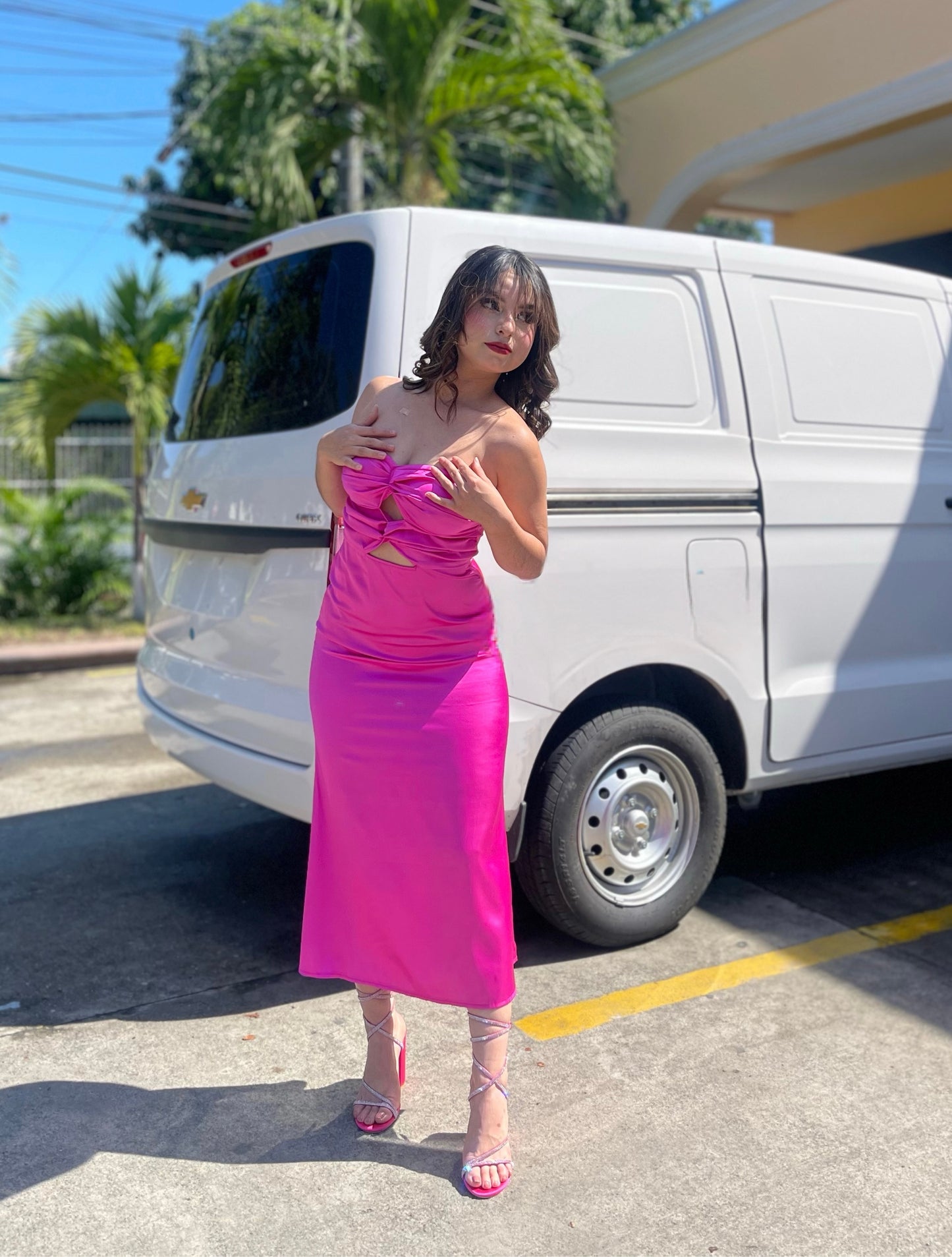 VESTIDO SEDA ESTRAPLE