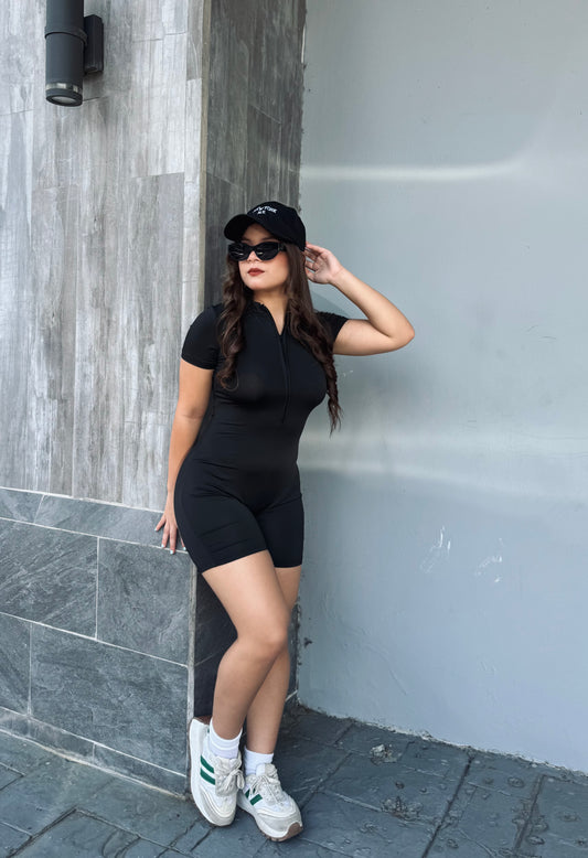 MONO CASUAL DEPORTIVO