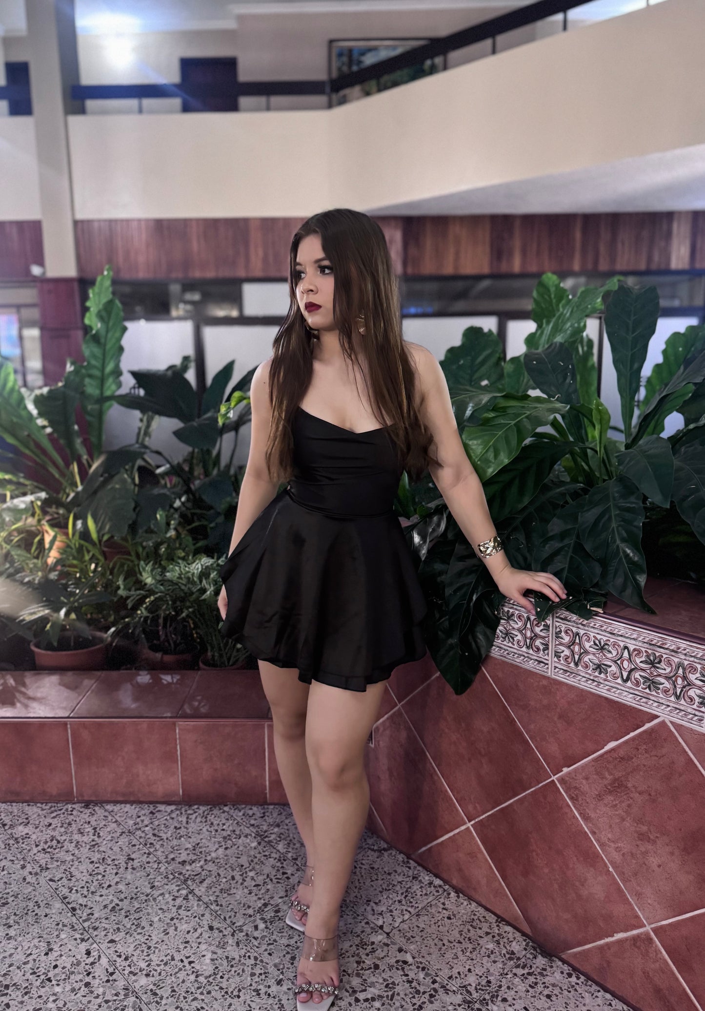 VESTIDO PRINCESA SATIN
