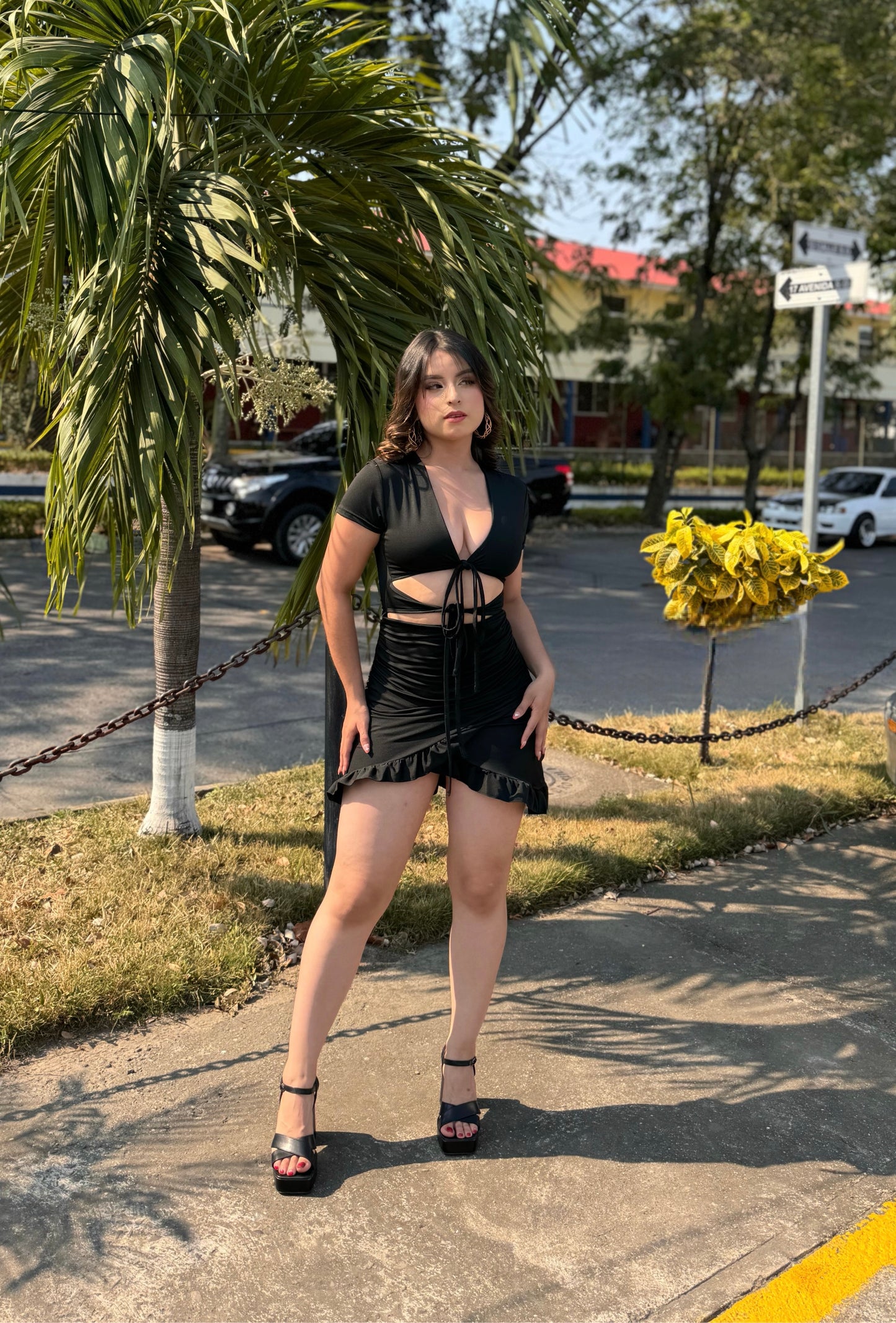 VESTIDO ABERTURA CM