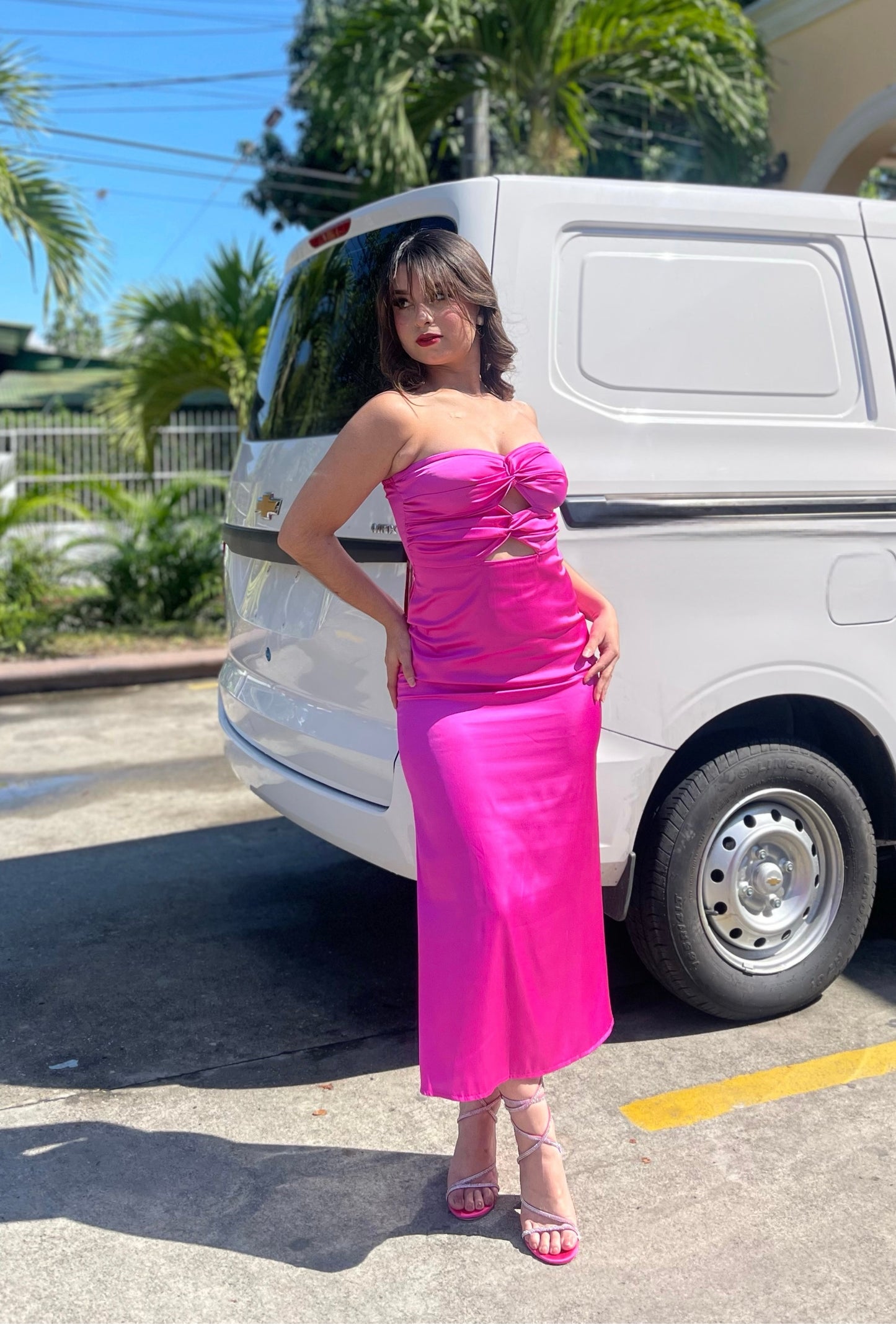 VESTIDO SEDA ESTRAPLE