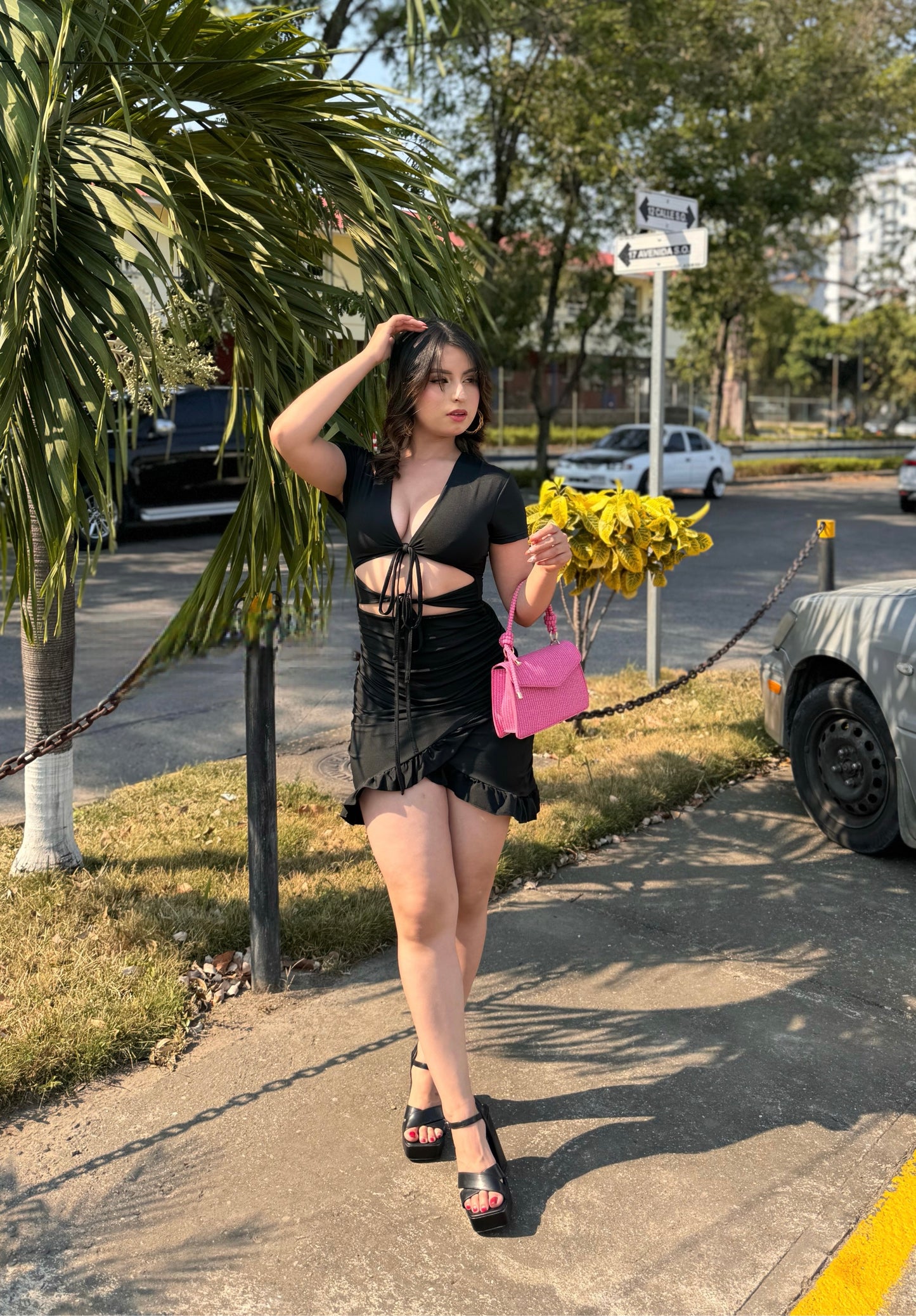 VESTIDO ABERTURA CM