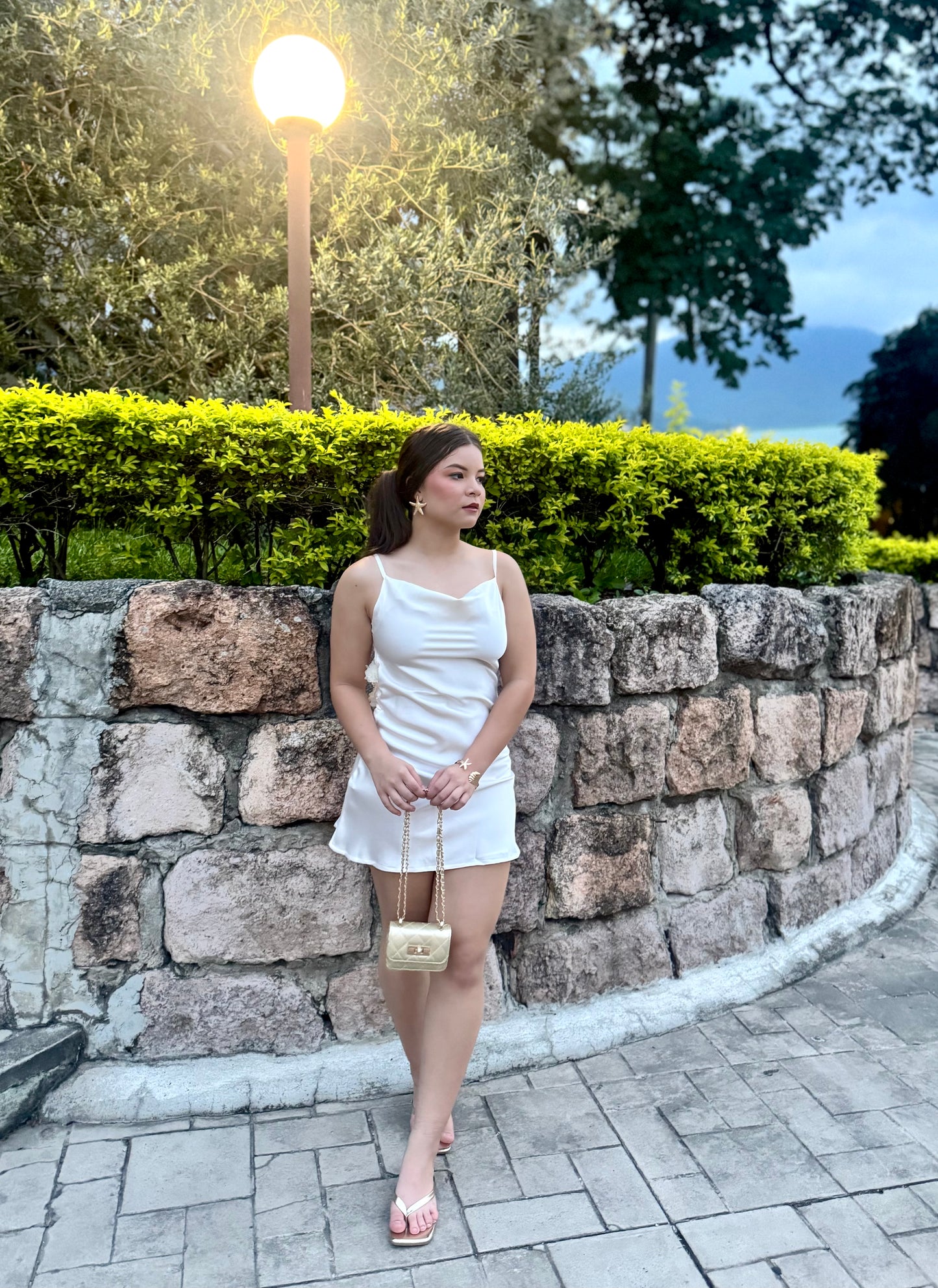 DRESS TOQUE FLORAL SEDA