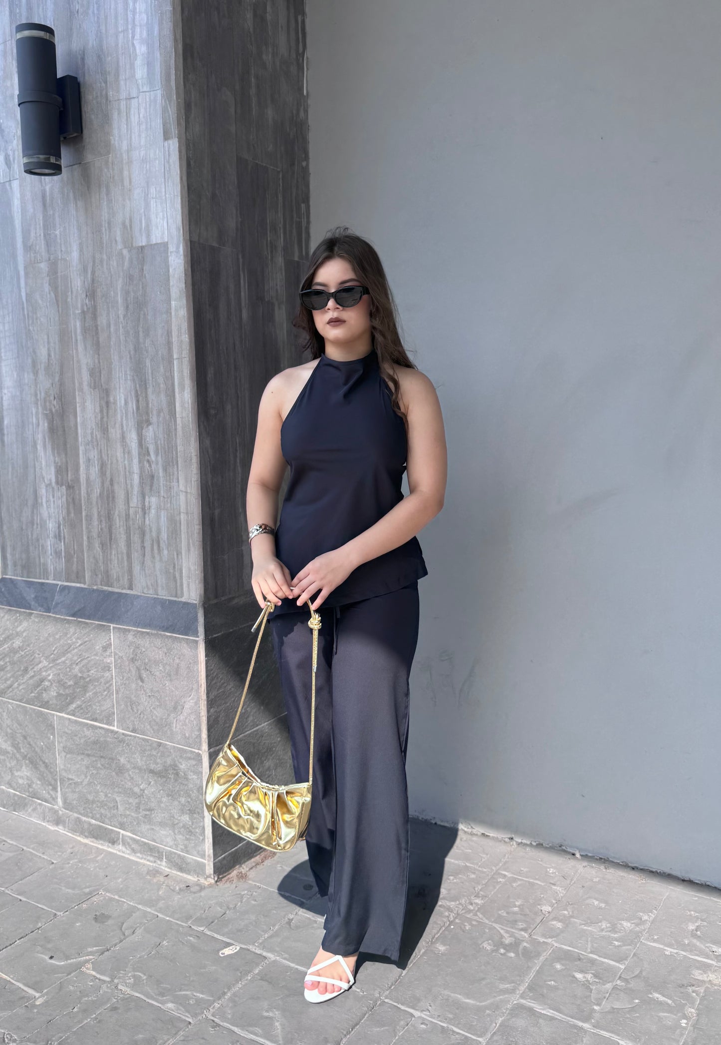CONJUNTO CASUAL ESPALDA