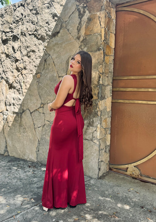 VESTIDO AMARRE EN LA ESPALDA