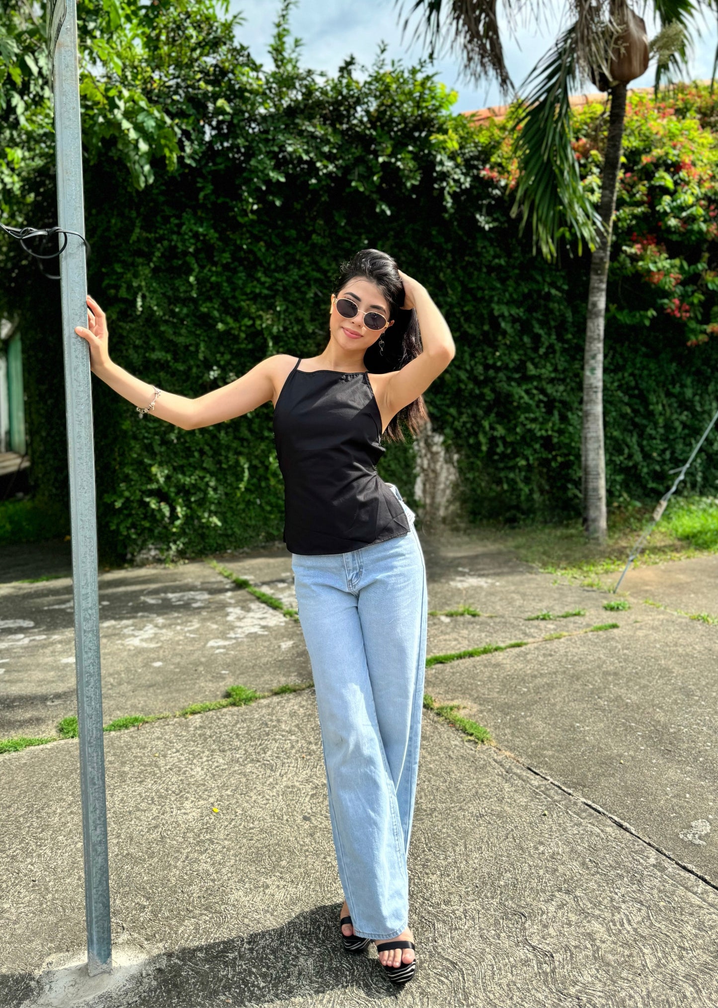 MOM JEANS PIERNA ANCHA